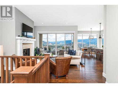 3812 Terrapin Place, Vernon, BC - Indoor Photo Showing Living Room With Fireplace