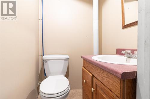 11 Church Road, New Harbour, NL - Indoor Photo Showing Bathroom