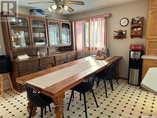 Serhan South Dehy, Hudson Bay Rm No. 394, SK - Indoor Photo Showing Dining Room