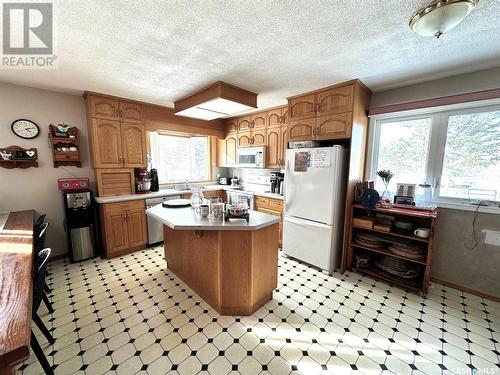 Serhan South Dehy, Hudson Bay Rm No. 394, SK - Indoor Photo Showing Kitchen