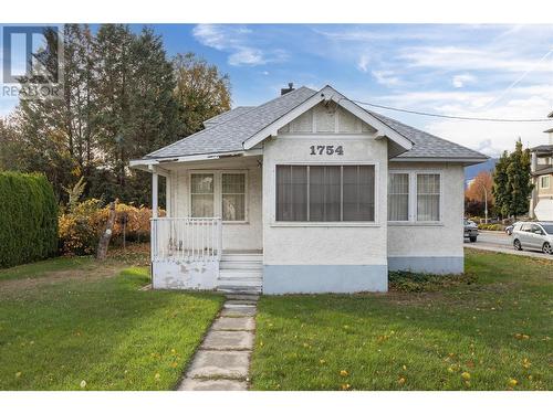 1754 Ethel Street, Kelowna, BC - Outdoor