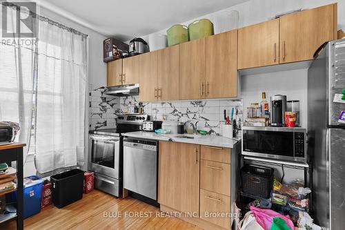 32 Talbot Street S, Norfolk (Simcoe), ON - Indoor Photo Showing Kitchen