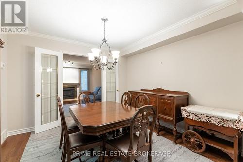 8 - 70 Sunnyside Drive, London, ON - Indoor Photo Showing Dining Room