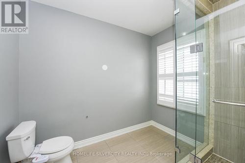 14707 Dixie Road, Caledon, ON - Indoor Photo Showing Bathroom