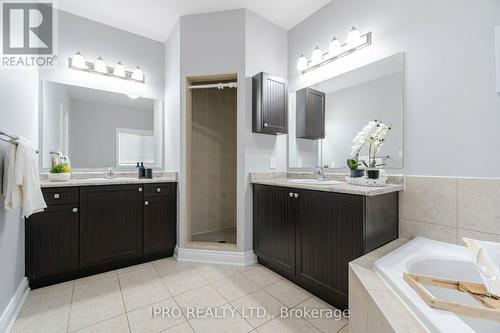 2 Pritchard Road, Brampton (Northwest Brampton), ON - Indoor Photo Showing Bathroom