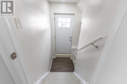 41 Starling Drive, Hamilton (Bruleville), ON - Indoor Photo Showing Other Room