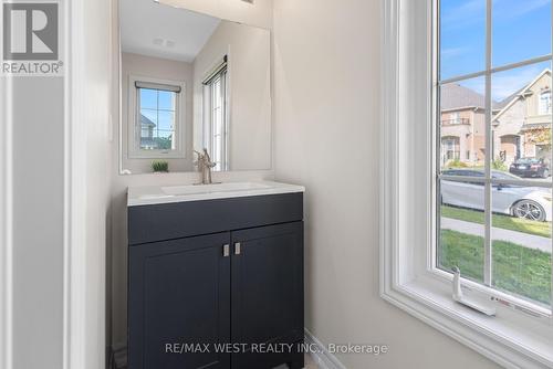 41 Starling Drive, Hamilton (Bruleville), ON - Indoor Photo Showing Bathroom