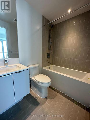 4101 - 3883 Quartz Road, Mississauga, ON - Indoor Photo Showing Bathroom