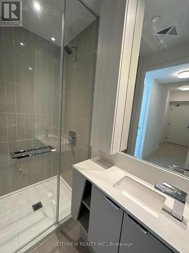 4101 - 3883 Quartz Road, Mississauga, ON - Indoor Photo Showing Bathroom