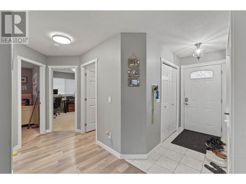 2341 Drummond Crt, Kamloops, BC - Indoor Photo Showing Other Room