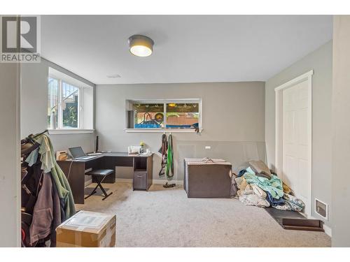 2341 Drummond Crt, Kamloops, BC - Indoor Photo Showing Other Room