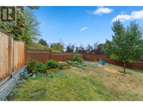 2341 Drummond Crt, Kamloops, BC - Outdoor With Backyard