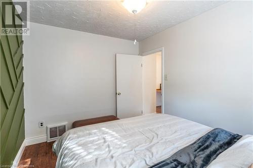 369 Mill Street, Kitchener, ON - Indoor Photo Showing Bedroom