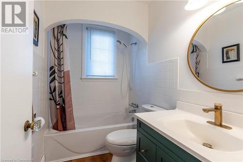 369 Mill Street, Kitchener, ON - Indoor Photo Showing Bathroom