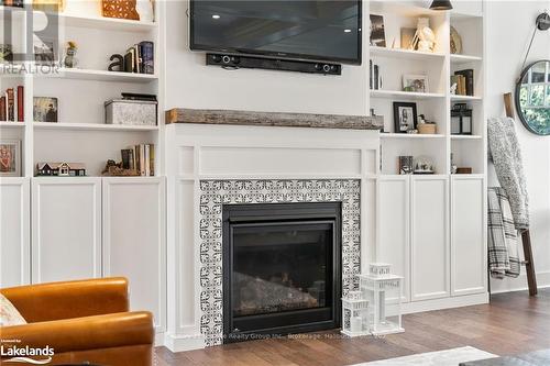 2194 Unicorn Road, Dysart Et Al, ON - Indoor Photo Showing Living Room With Fireplace