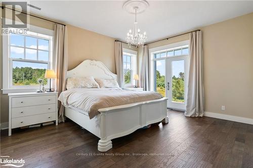 2194 Unicorn Road, Dysart Et Al, ON - Indoor Photo Showing Bedroom