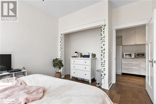 2194 Unicorn Road, Dysart Et Al, ON - Indoor Photo Showing Bedroom