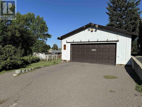 1015 N Eleventh Avenue, Williams Lake, BC - Outdoor