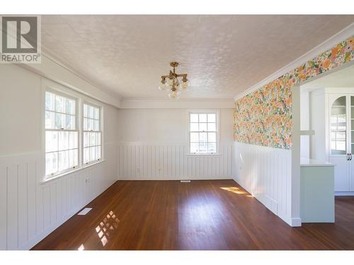 1565 Elm Street, Prince George, BC - Indoor Photo Showing Other Room With Fireplace