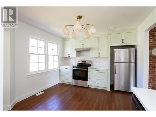 1565 Elm Street, Prince George, BC - Indoor Photo Showing Kitchen