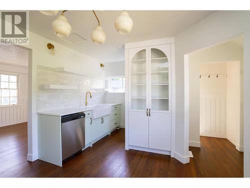 1565 Elm Street, Prince George, BC - Indoor Photo Showing Kitchen