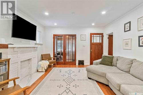 310 8Th Street E, Saskatoon, SK - Indoor Photo Showing Living Room With Fireplace