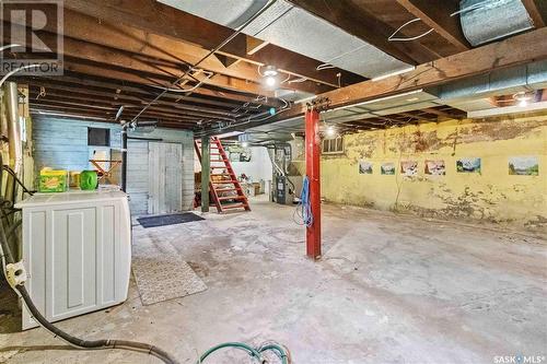 310 8Th Street E, Saskatoon, SK - Indoor Photo Showing Basement