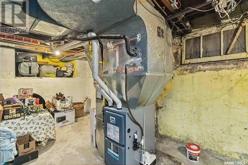 310 8Th Street E, Saskatoon, SK - Indoor Photo Showing Basement