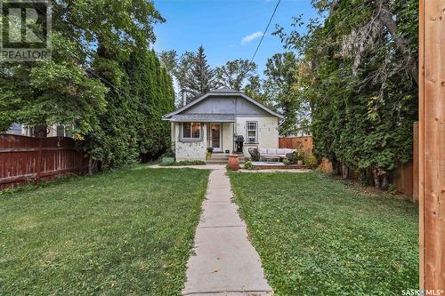 310 8Th Street E, Saskatoon, SK - Outdoor