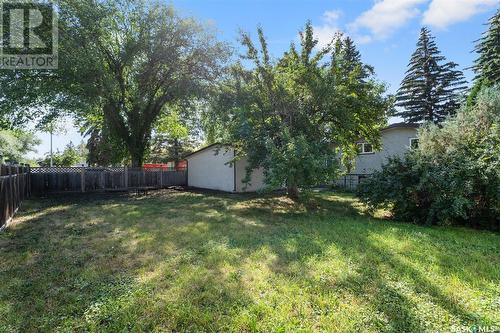 2521 Taylor Street E, Saskatoon, SK - Outdoor