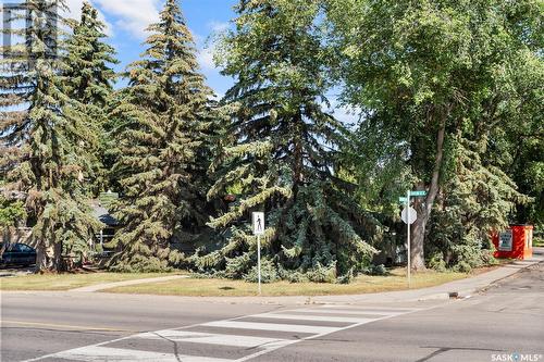 2521 Taylor Street E, Saskatoon, SK - Outdoor