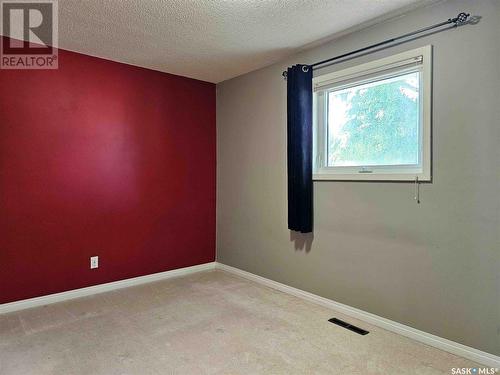 309 7Th Avenue W, Rosetown, SK - Indoor Photo Showing Other Room