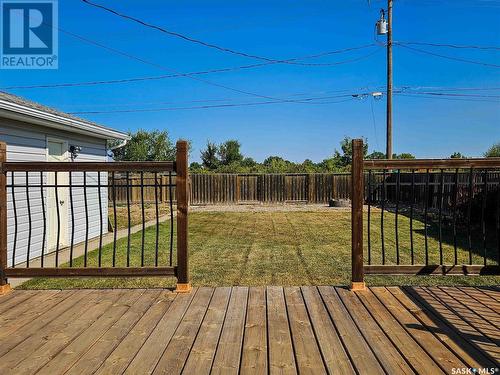 309 7Th Avenue W, Rosetown, SK - Outdoor With Deck Patio Veranda