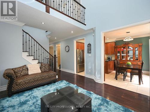 112 Stoneylake Avenue, Brampton (Southgate), ON - Indoor Photo Showing Living Room