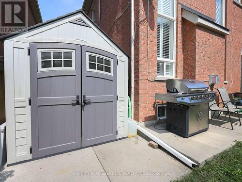 112 Stoneylake Avenue, Brampton, ON - Outdoor With Exterior