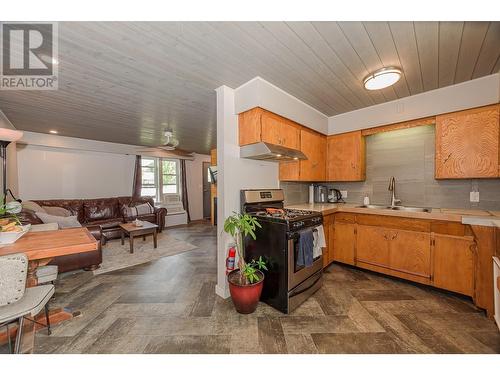 126 Riverdale Drive, Enderby, BC - Indoor Photo Showing Kitchen With Double Sink