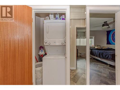 126 Riverdale Drive, Enderby, BC - Indoor Photo Showing Laundry Room