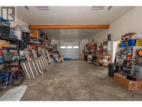 126 Riverdale Drive, Enderby, BC - Indoor Photo Showing Garage