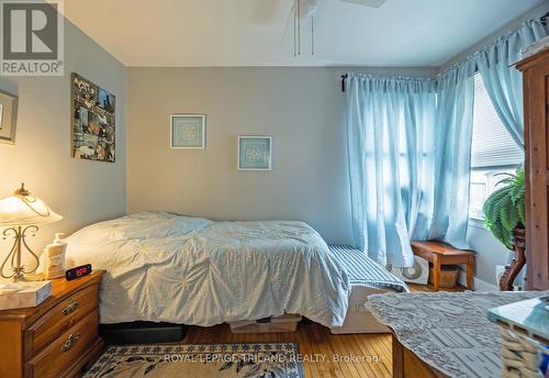 179 Forest Avenue, St. Thomas, ON - Indoor Photo Showing Bedroom