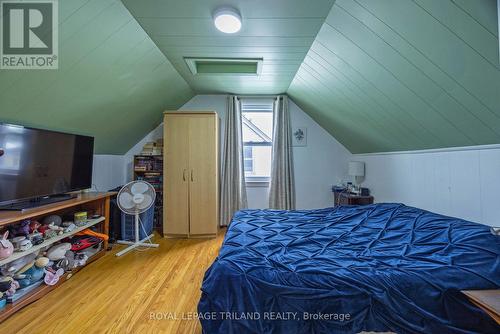 179 Forest Avenue, St. Thomas, ON - Indoor Photo Showing Bedroom