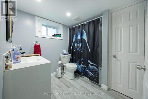 179 Forest Avenue, St. Thomas, ON - Indoor Photo Showing Bathroom