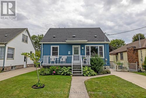 179 Forest Avenue, St. Thomas, ON - Outdoor With Deck Patio Veranda With Facade