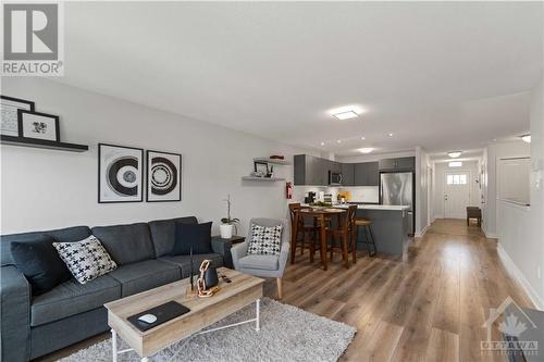 172 Ferrara Drive, Smiths Falls, ON - Indoor Photo Showing Living Room