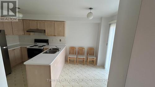 128 Walford Road, Markham (Middlefield), ON - Indoor Photo Showing Kitchen With Double Sink