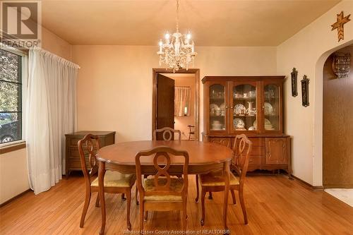 1561 Armanda Street, Windsor, ON - Indoor Photo Showing Dining Room