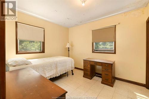 1561 Armanda Street, Windsor, ON - Indoor Photo Showing Bedroom