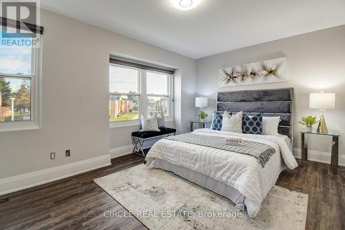 30 - 900 Central Park Drive, Brampton, ON - Indoor Photo Showing Bedroom