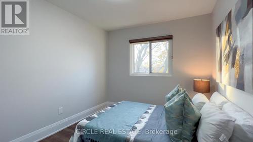 30 - 900 Central Park Drive, Brampton (Northgate), ON - Indoor Photo Showing Bedroom