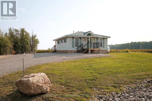 93 Otter Road, Curve Lake First Nation 35 (Curve Lake First Nation), ON - Outdoor