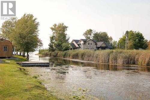 93 Otter Road, Curve Lake First Nation 35 (Curve Lake First Nation), ON - Outdoor